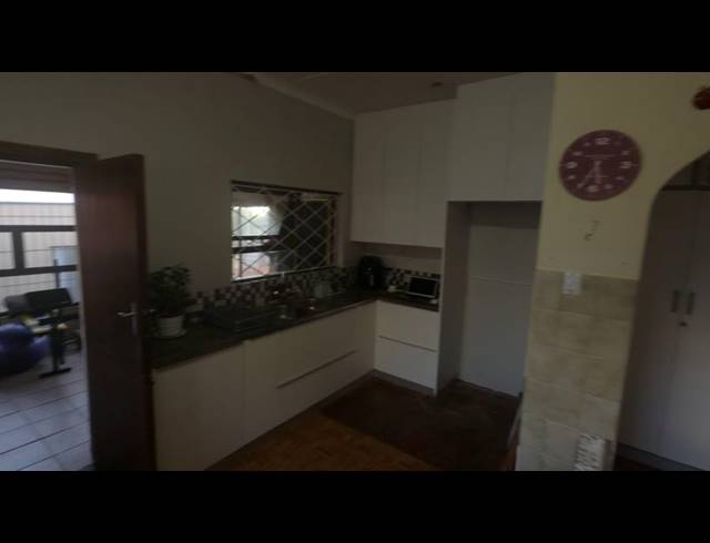 5 BEDROOM HOUSE FOR SALE IN HIGHGATE